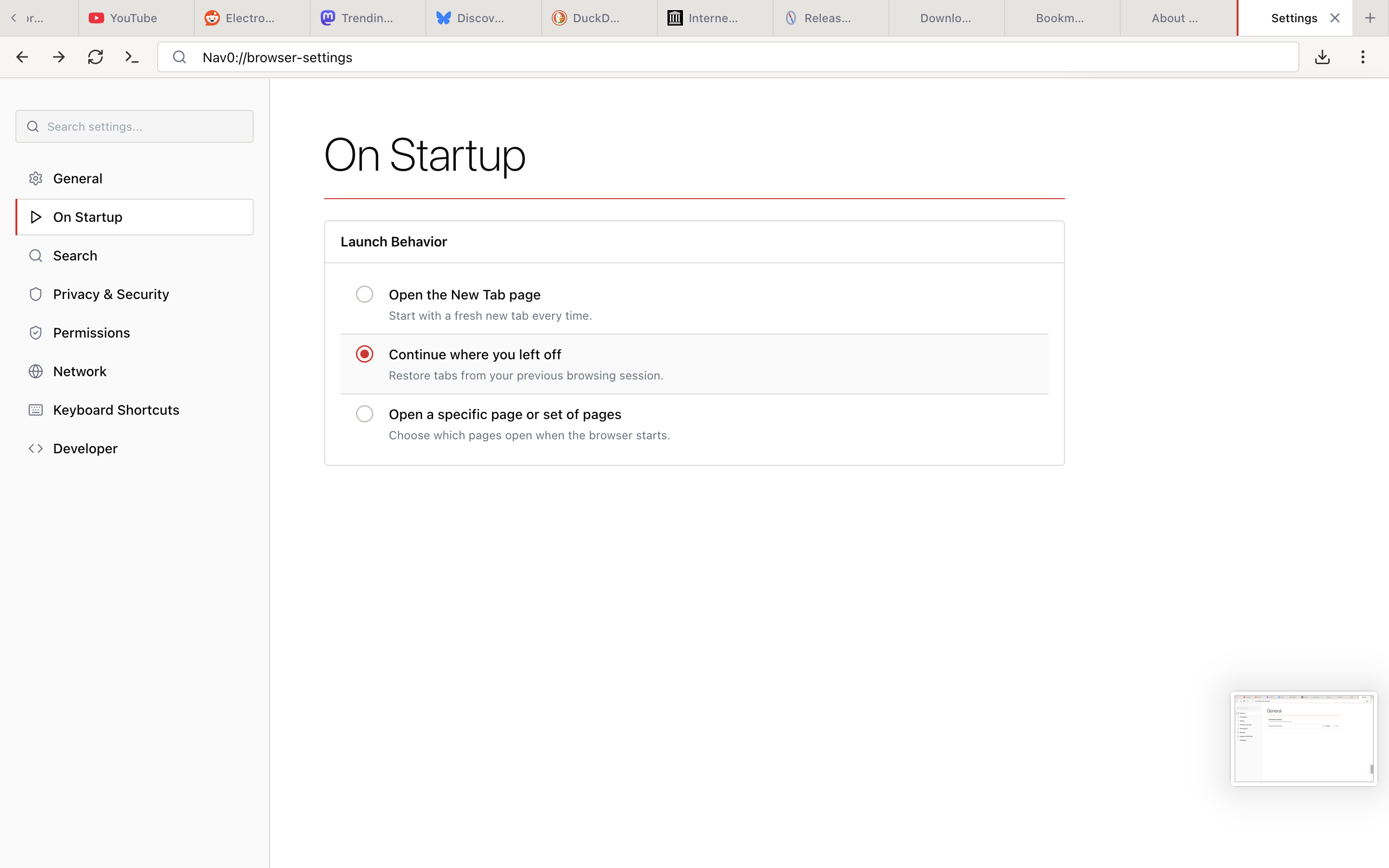Settings — On Startup with three launch behaviour options